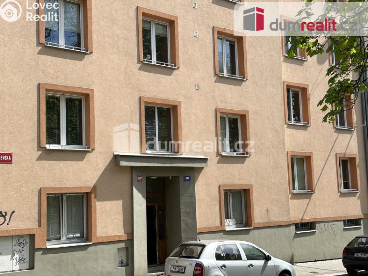 Pronájem bytu 1+KK Ústí nad Labem, Moskevská č. 9