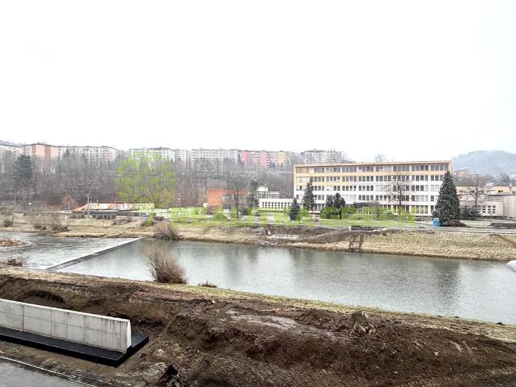 Pronájem bytu 2+1 Vsetín, Sušilova 1335 č. 18