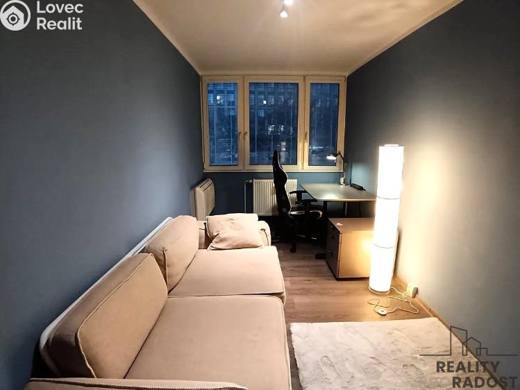 Pronájem bytu 3+KK Praha, K Olympiku č. 8