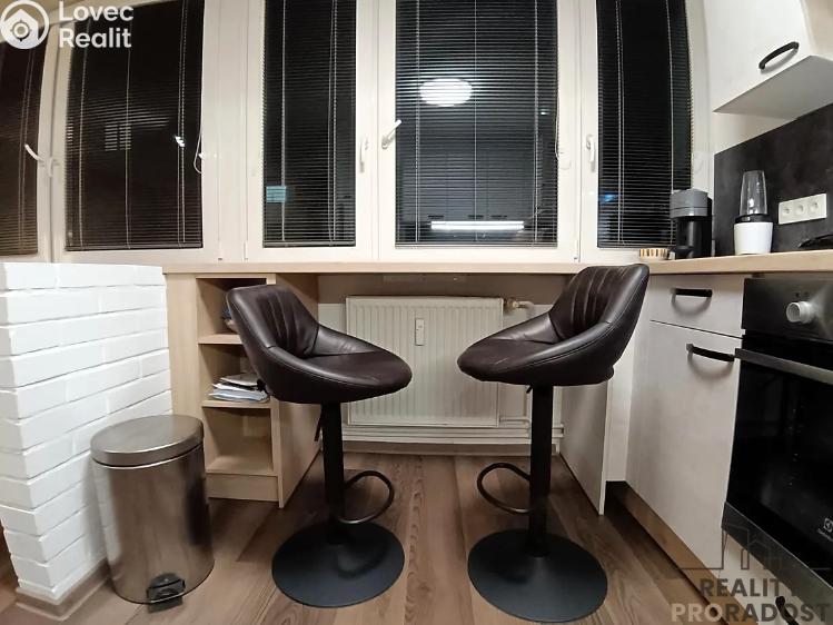 Pronájem bytu 3+KK Praha, K Olympiku č. 10