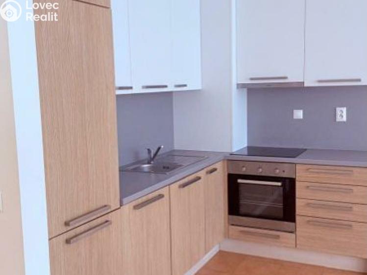 Prodej bytu 2+KK Zlín, Dřevnická č. 14