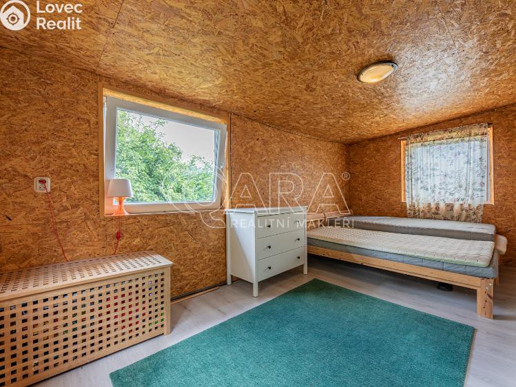 Sale hut Zvánovice, Lipová 75 č. 8