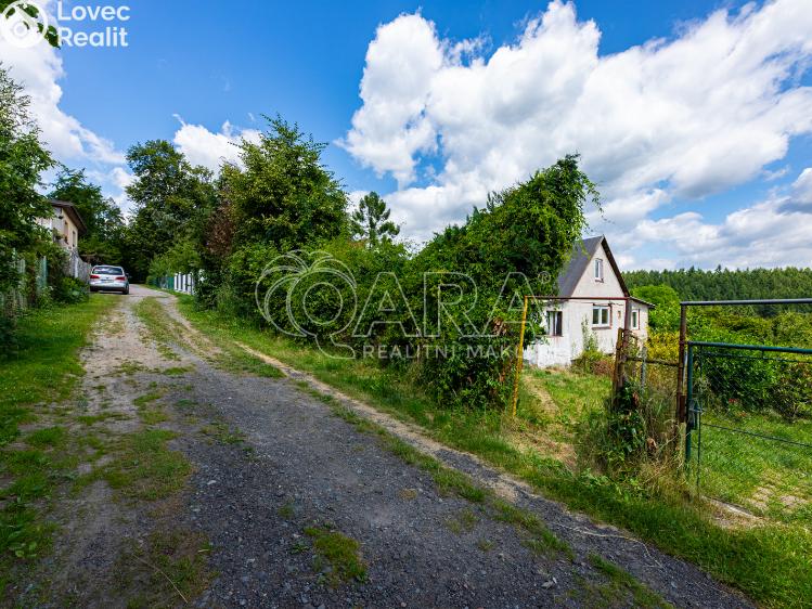 Sale hut Zvánovice, Lipová 75 č. 15