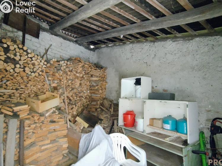 Prodej rodinného domu Buk č. 11