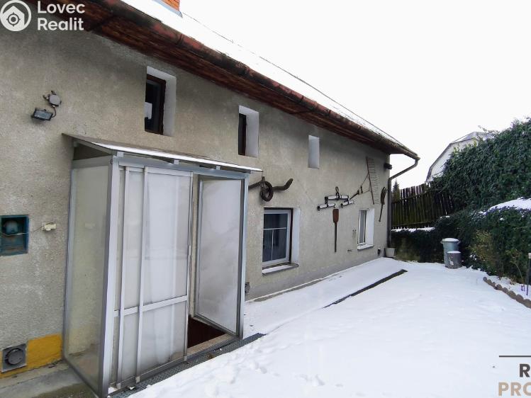 Prodej rodinného domu Buk č. 13