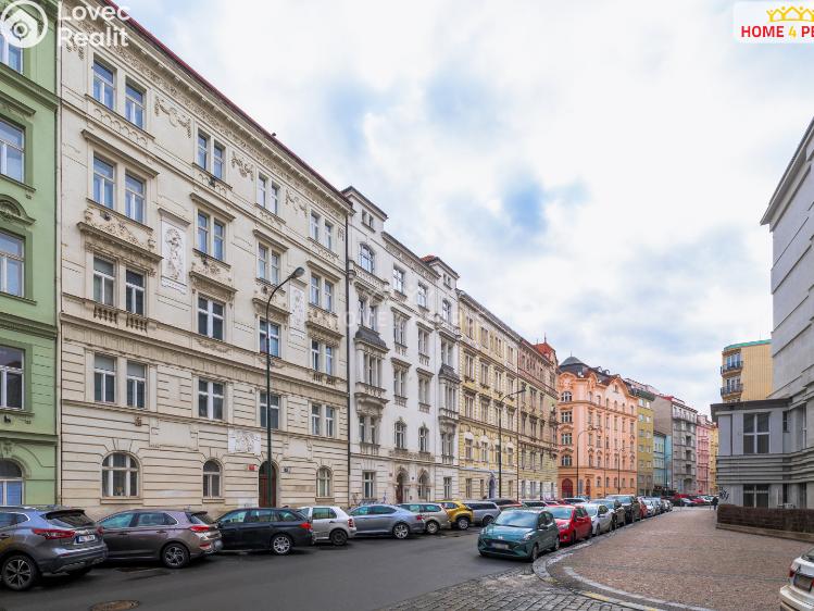 Pronájem bytu 2+1 Praha 2, Pod Slovany č. 16