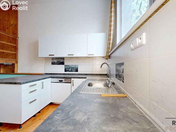 Prodej atypického bytu Jaroměřice nad Rokytnou, Družstevní 915 č. 9