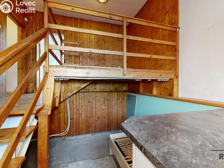 Prodej atypického bytu Jaroměřice nad Rokytnou, Družstevní 915 č. 14