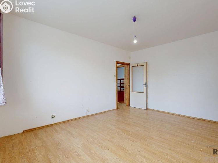 Prodej atypického bytu Jaroměřice nad Rokytnou, Družstevní 915 č. 32