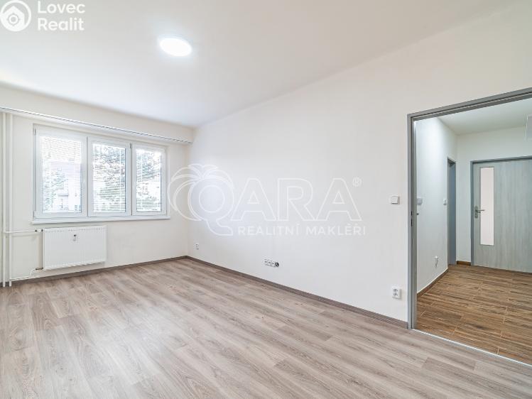 Pronájem bytu 2+1 Kralupy nad Vltavou, Dr. E. Beneše 601 č. 12