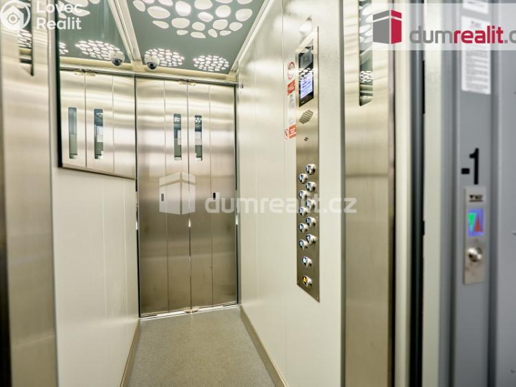 Prodej bytu 2+1 Ostrov, Lidická č. 14