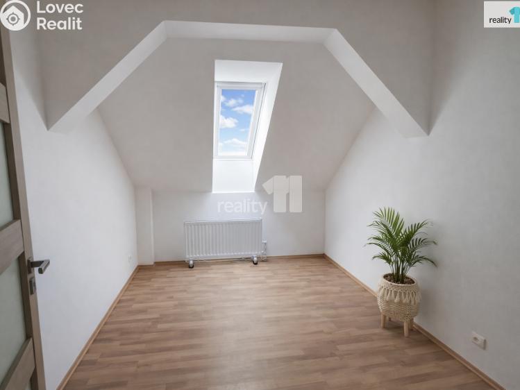 Pronájem bytu 3+KK Praha 6, Drnovská č. 2