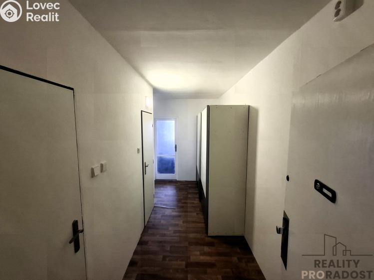 Pronájem bytu 2+1 Praha, Kukučínova č. 13