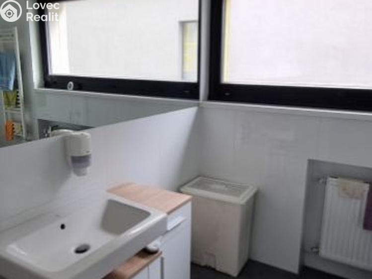 Prodej bytu 2+KK Praha, Urešova č. 10