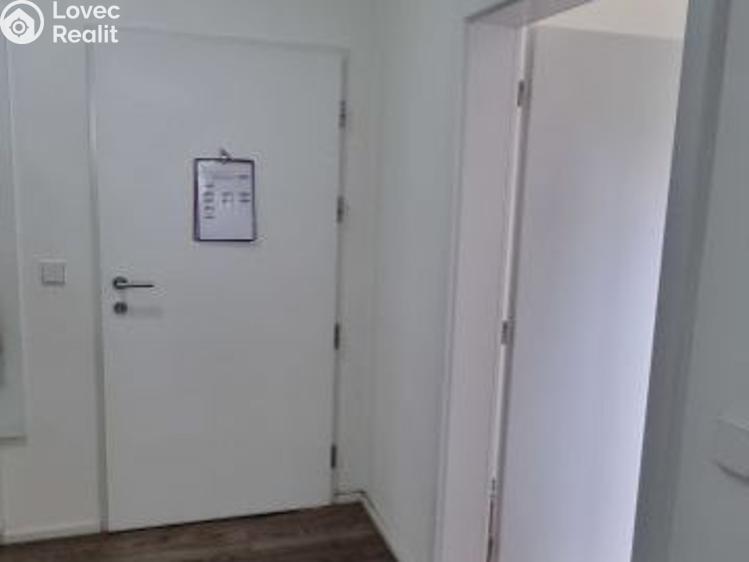 Prodej bytu 2+KK Praha, Urešova č. 11