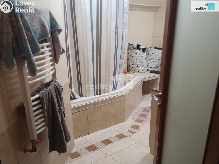 Pronájem bytu 4+KK Hejnice, Klášterní 615 č. 4