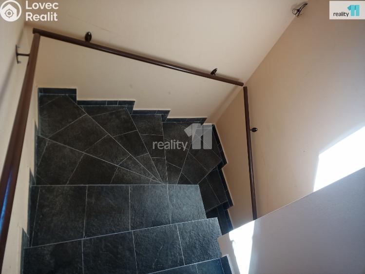 Pronájem bytu 4+KK Hejnice, Klášterní 615 č. 7