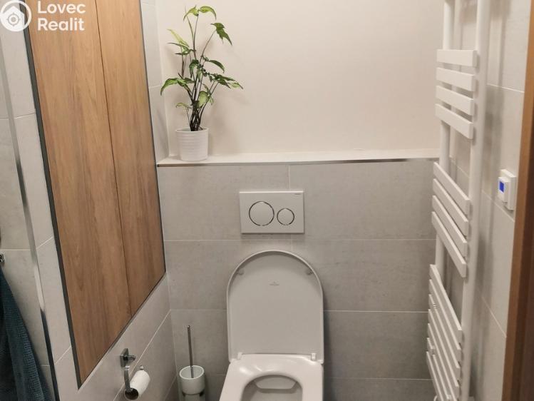 Аренда квартиры 4+1 Praha, Ohradní č. 9