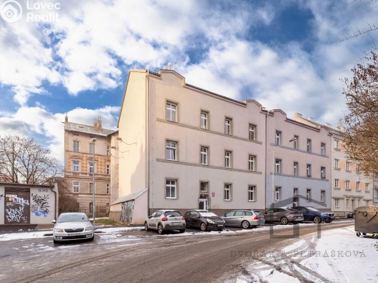 Аренда квартиры 2+KK Praha, Pod Labuťkou 949/7 č. 19