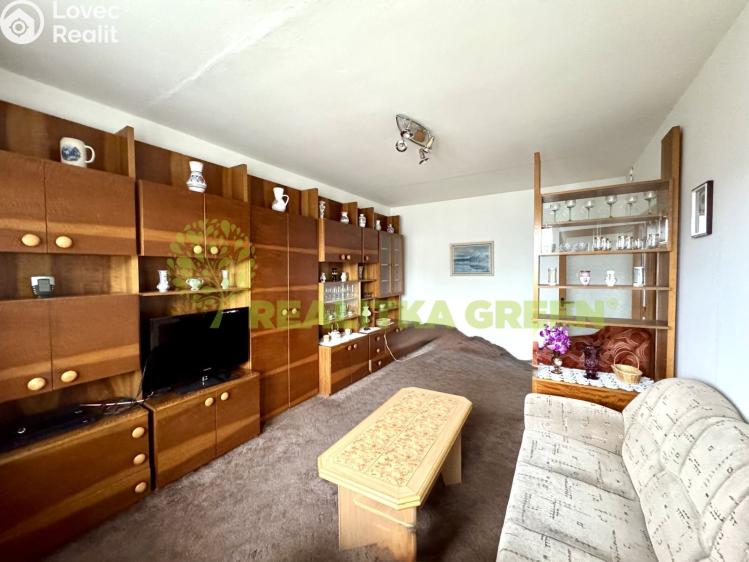 Prodej bytu 3+1 Vsetín, Luh 1785 č. 7