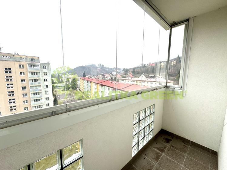 Prodej bytu 3+1 Vsetín, Luh 1785 č. 16