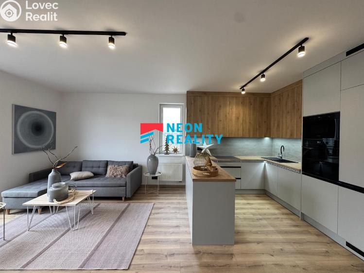 Pronájem bytu 3+KK Ostrava, Jantarová č. 10