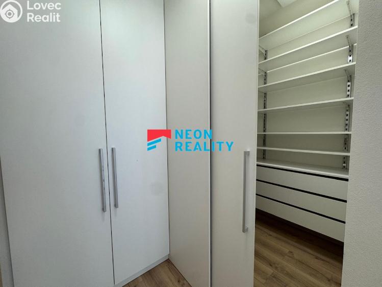 Pronájem bytu 3+KK Ostrava, Jantarová č. 12