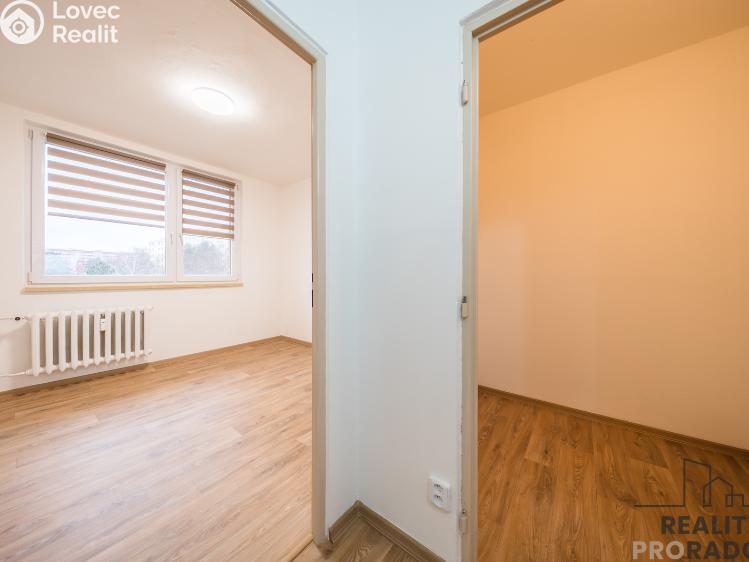 Prodej bytu 3+1 Veselí nad Moravou, Hutník 1454 č. 20