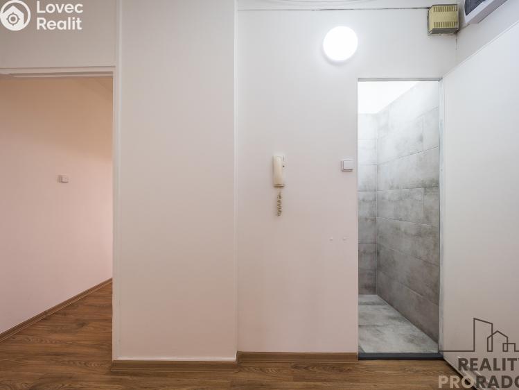 Prodej bytu 3+1 Veselí nad Moravou, Hutník 1454 č. 7