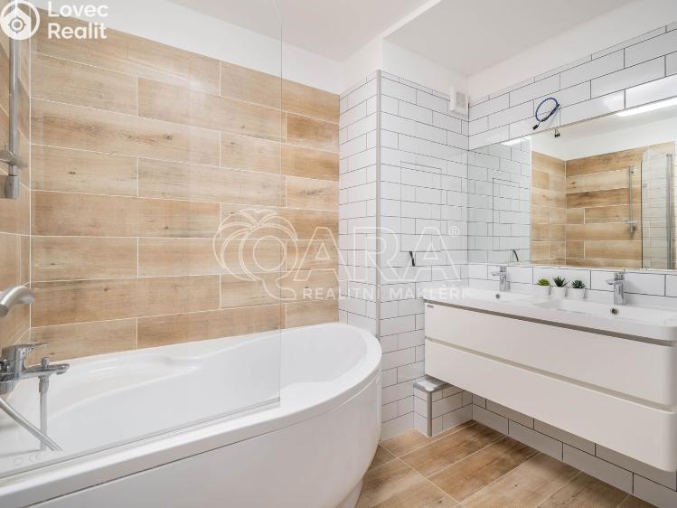 Pronájem bytu 3+KK Praha, Litvínovská 590/8 č. 3