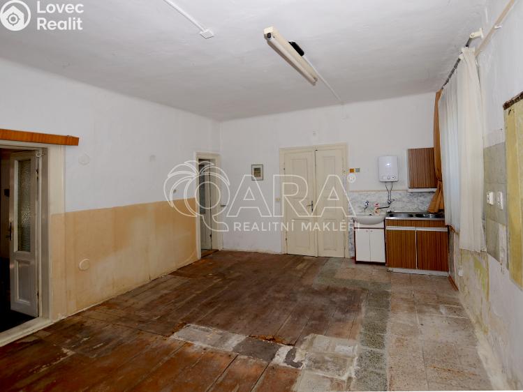 Prodej rodinného domu Pečky, Dobřichovská 243 č. 12