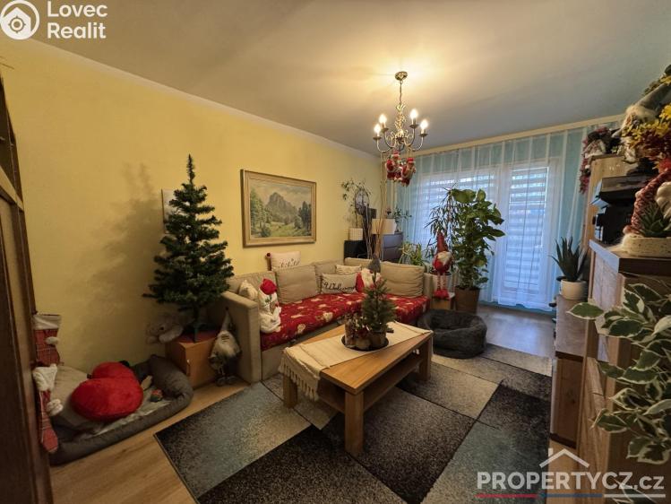 Sale apartment 3+1 Praha, Topolová 2572/11 č. 13