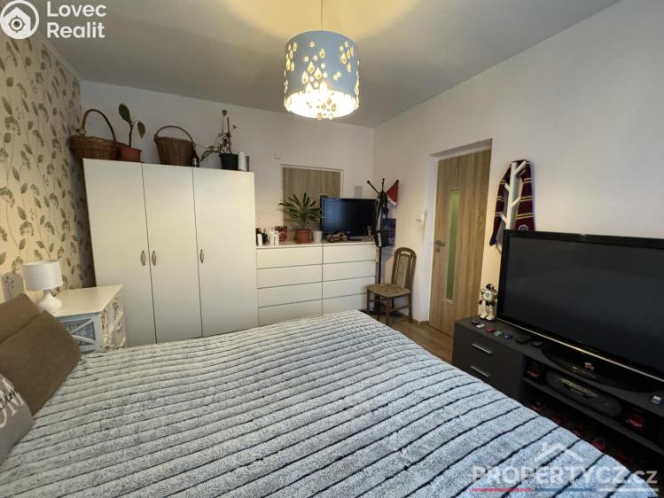 Sale apartment 3+1 Praha, Topolová 2572/11 č. 20