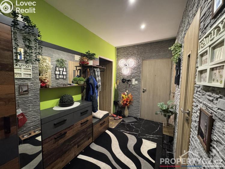 Sale apartment 3+1 Praha, Topolová 2572/11 č. 29