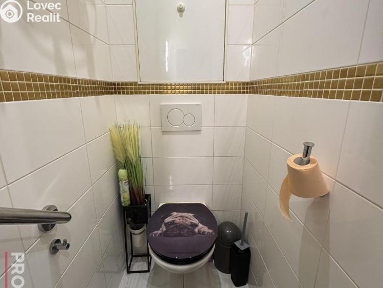 Sale apartment 3+1 Praha, Topolová 2572/11 č. 31