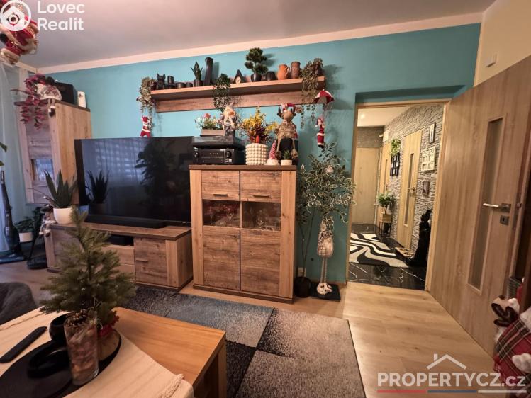 Продажа квартиры 3+1 Praha, Topolová 2572/11 č. 9