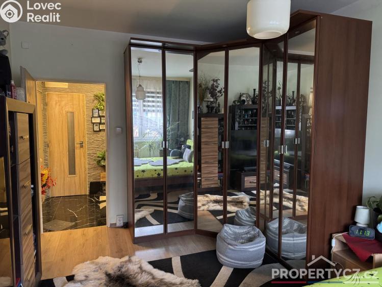 Продажа квартиры 3+1 Praha, Topolová 2572/11 č. 30