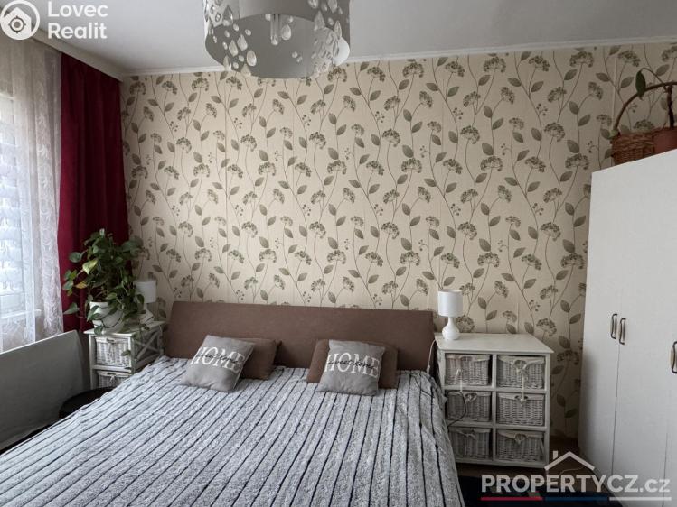 Продажа квартиры 3+1 Praha, Topolová 2572/11 č. 35