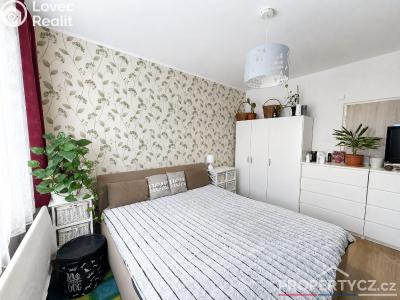Продаж квартири 3+1 Praha, Topolová č. 9
