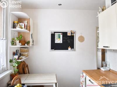 Продаж квартири 3+1 Praha, Topolová č. 17