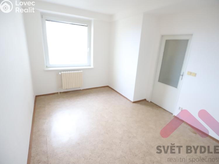 Rent apartment 3+1 Praha, Devonská 1026/2 č. 17
