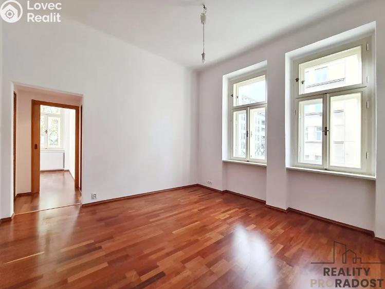 Rent apartment 3+KK Praha, Hartigova 1138/96 č. 2