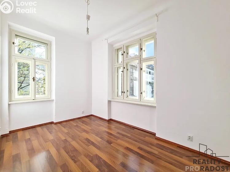 Rent apartment 3+KK Praha, Hartigova 1138/96 č. 3