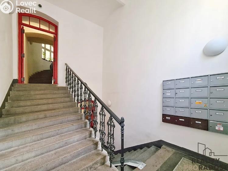 Rent apartment 3+KK Praha, Hartigova 1138/96 č. 15