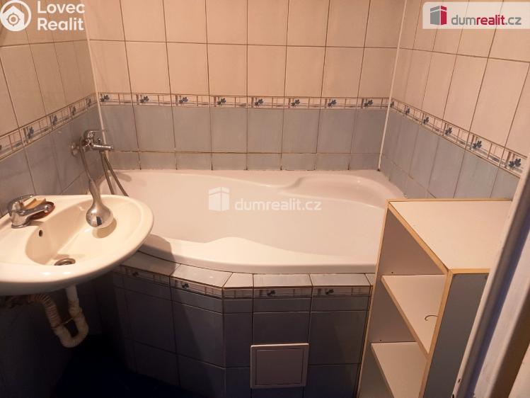 Rent apartment 4+1 Ústí nad Labem, Spartakiádní č. 8