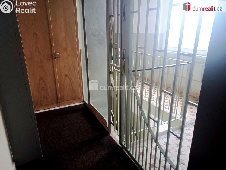 Rent apartment 4+1 Ústí nad Labem, Spartakiádní č. 12