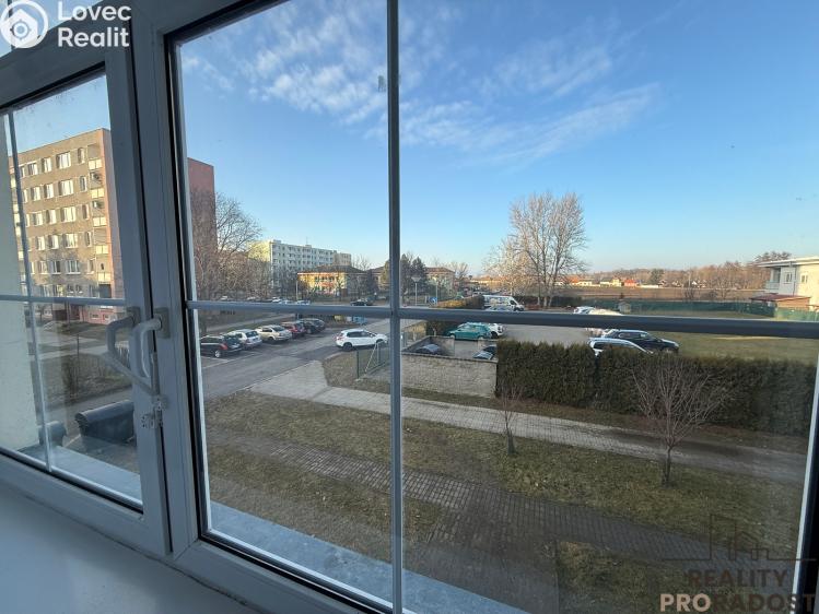 Prodej bytu 1+KK Břeclav, Na Valtické č. 8