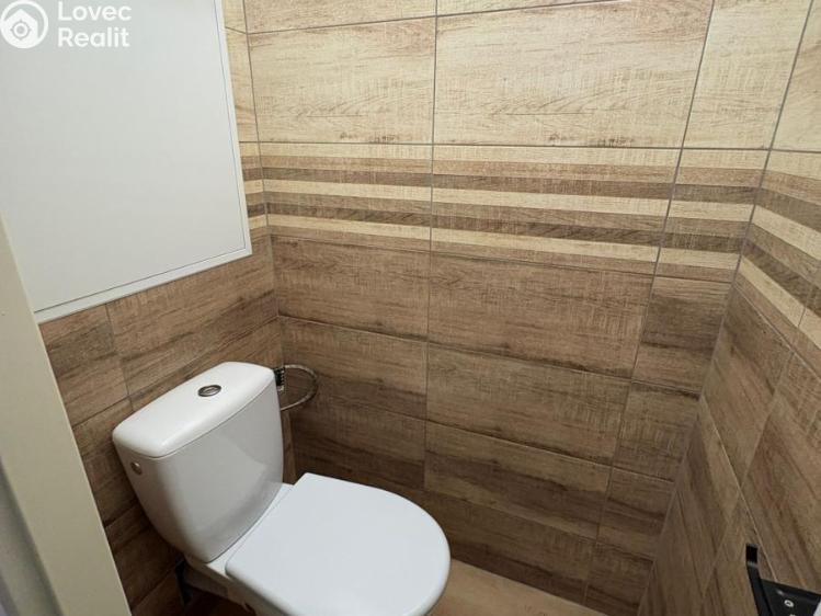 Pronájem bytu 2+1 Chomutov, Dřínovská č. 6