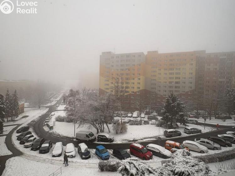 Pronájem bytu 2+1 Chomutov, Dřínovská č. 13