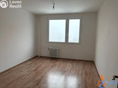 Pronájem bytu 2+1 Chomutov, Dřínovská č. 3